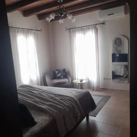 Archontiko Villa *